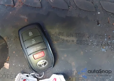 2025 Toyota Camry Xse z USA, uszkodzony, nr VIN 4T1DAACK9SU615896